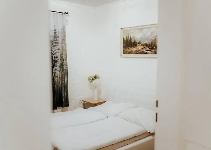 Getaway In Бад-Ишль